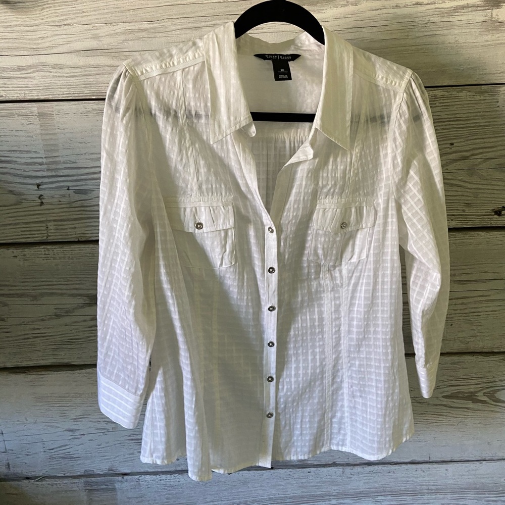 White 3/4 sleeve blouse